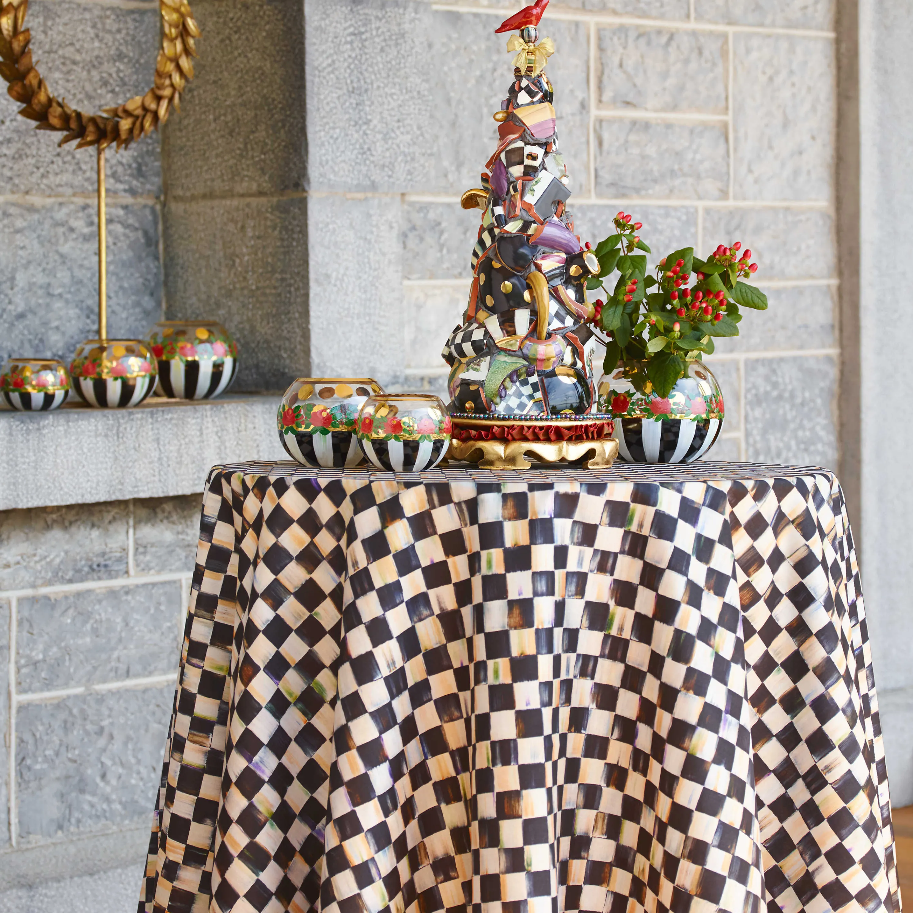 90" Round Courtly Check Tablecloth - Black Trim