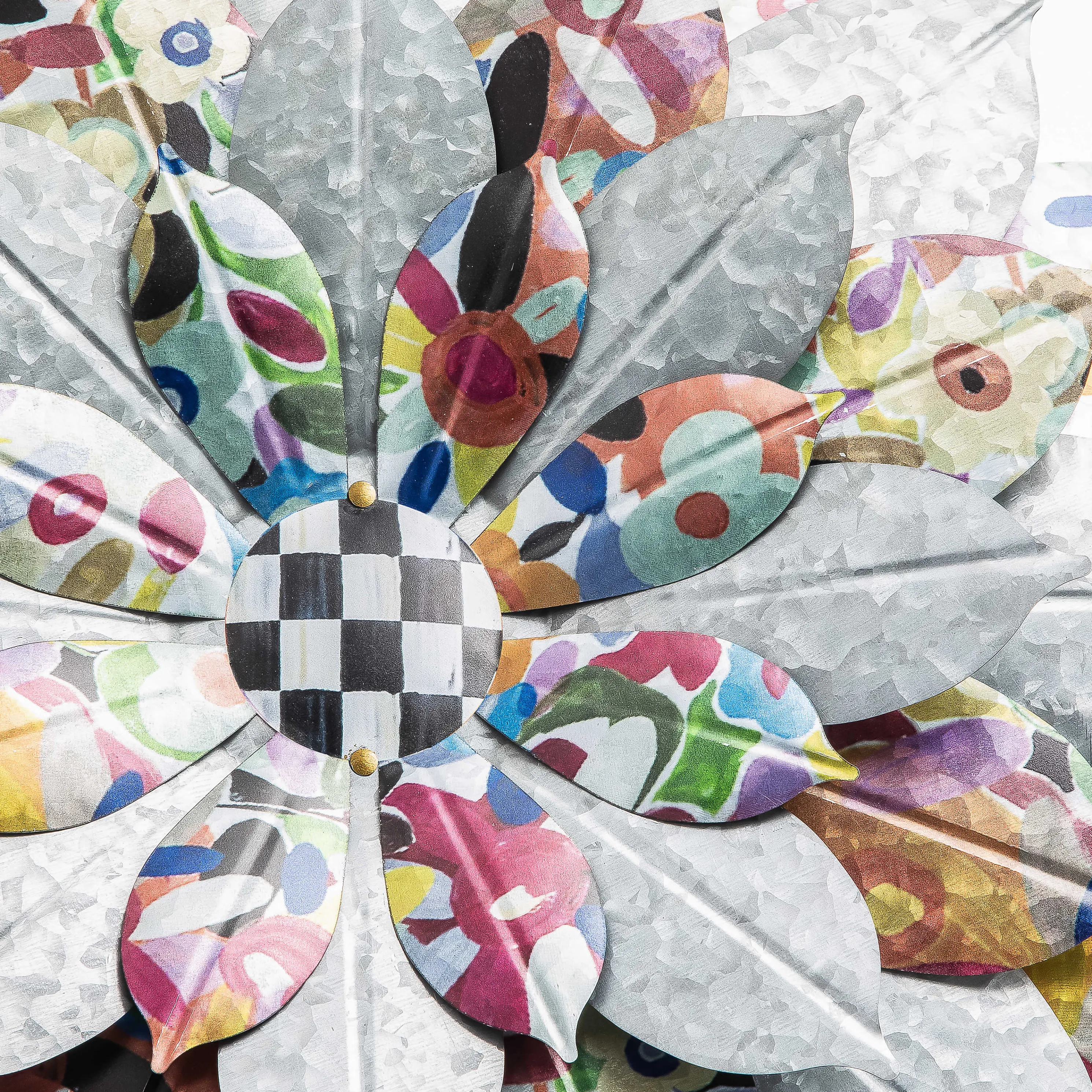 Avant Garden Outdoor Wallflower - Large