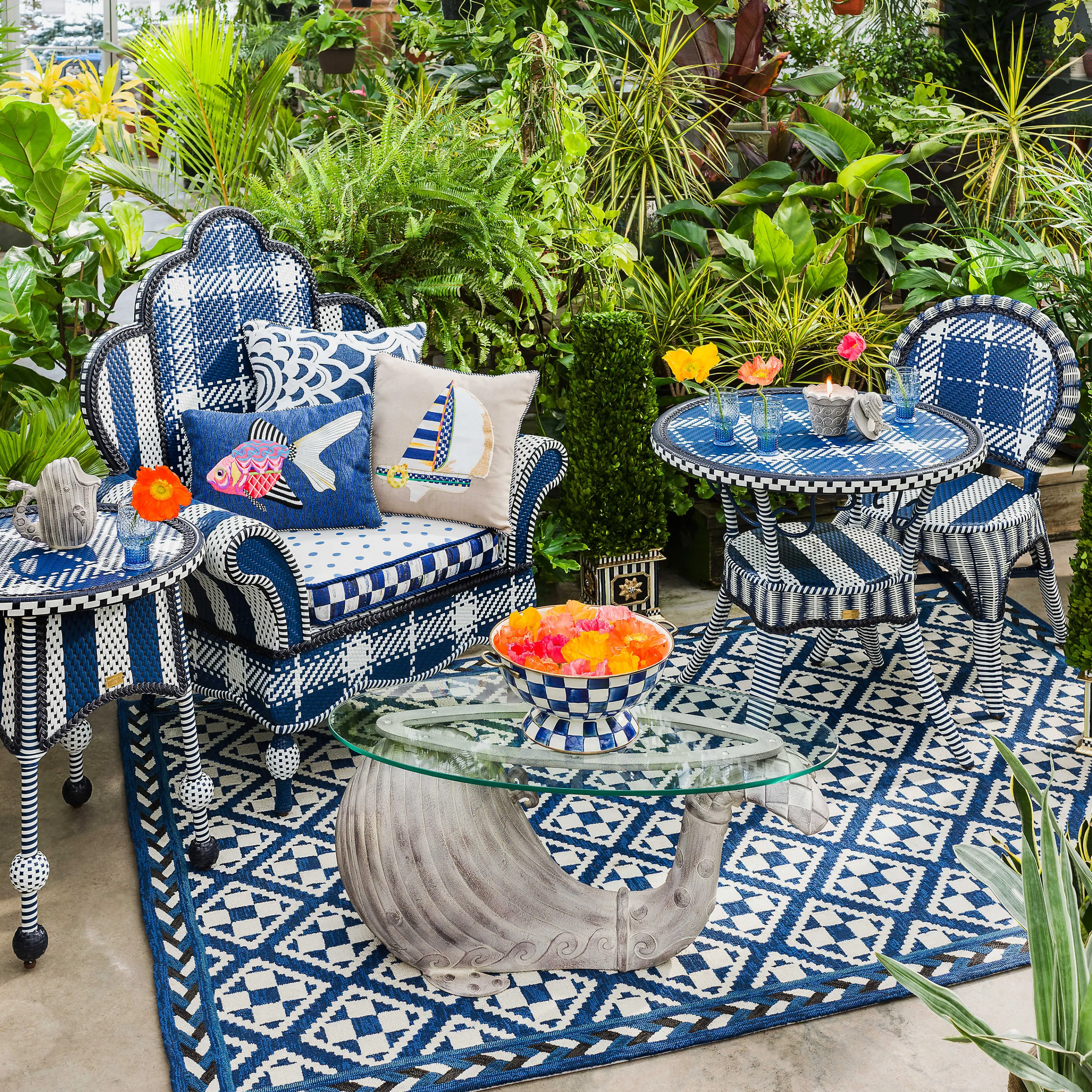Boathouse Outdoor Cafe Table