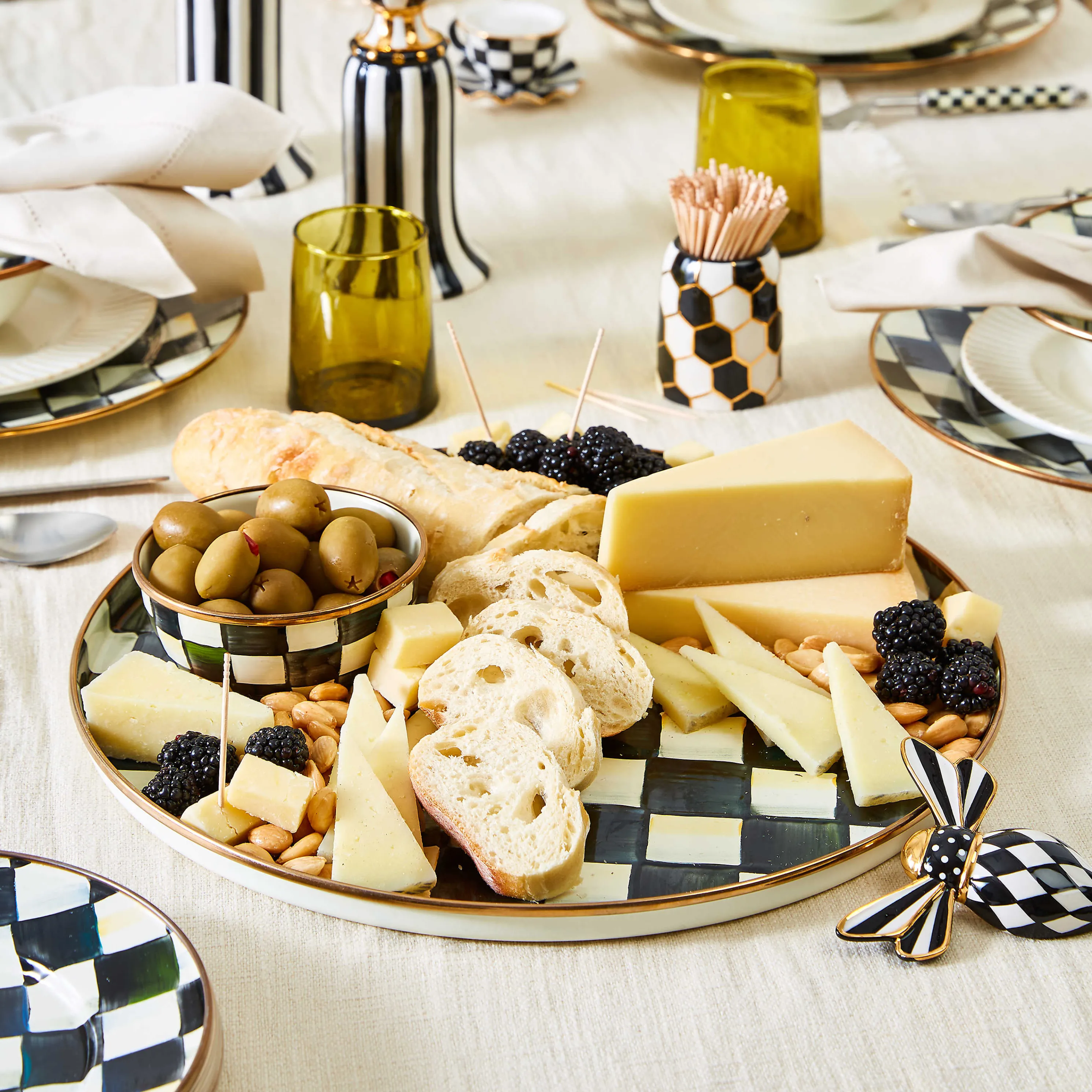 Courtly Check Enamel Round Tray