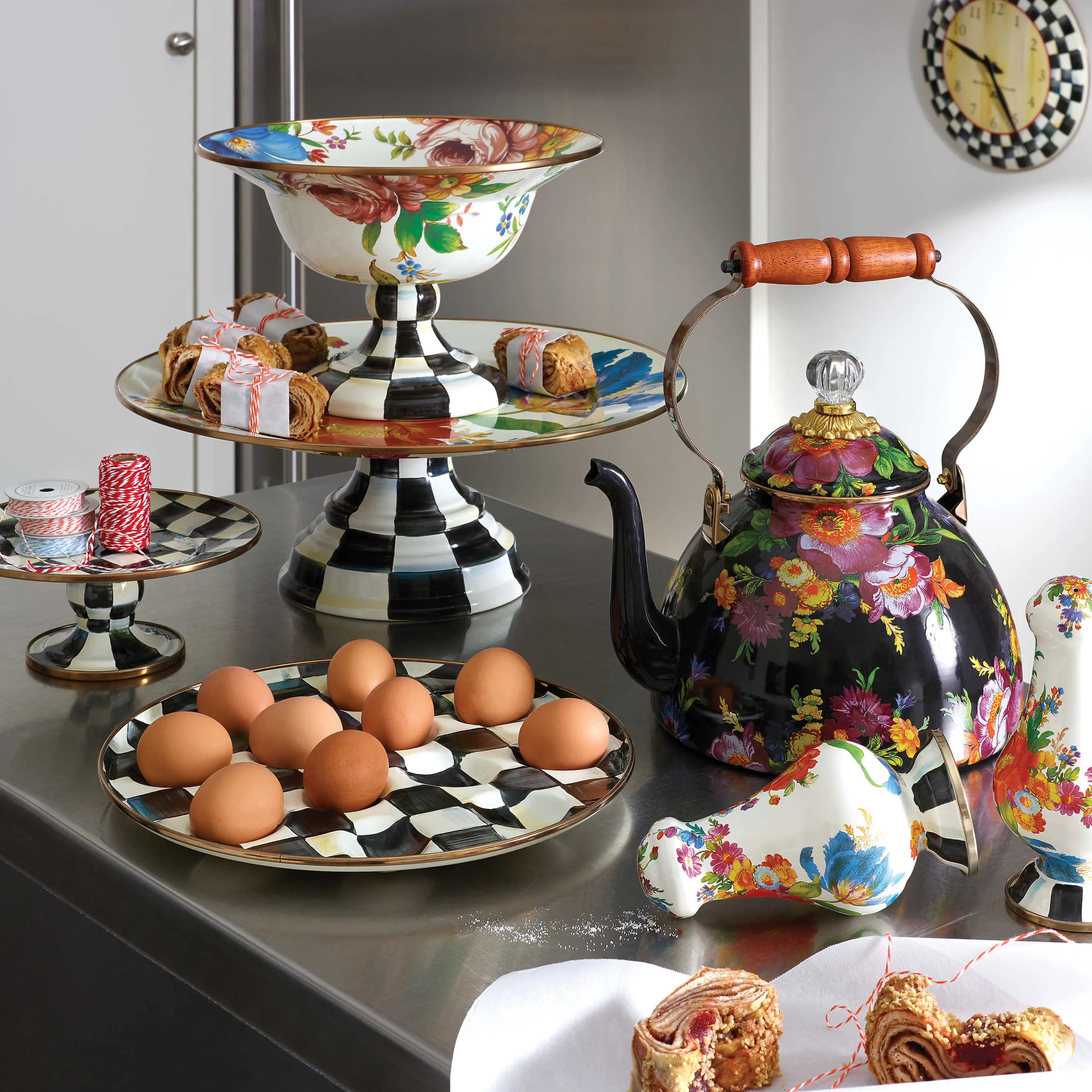 Courtly Check Enamel Pedestal Platter - Mini