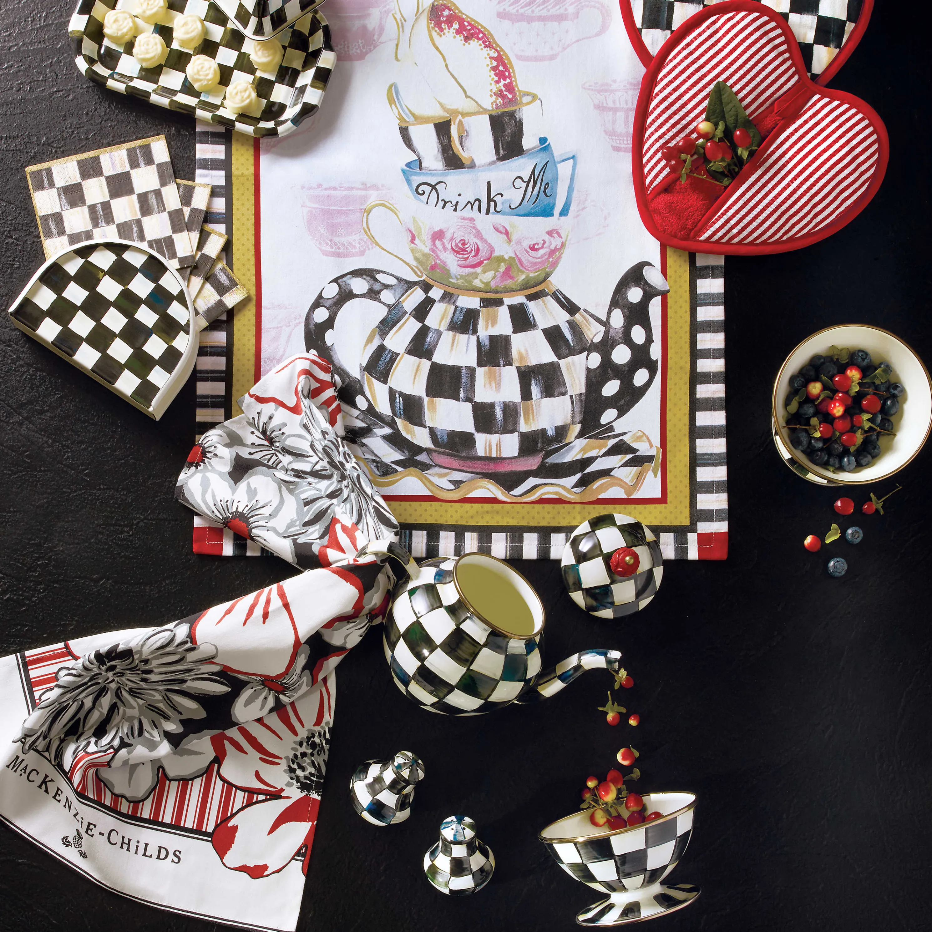 Courtly Check Enamel Napkin Holder