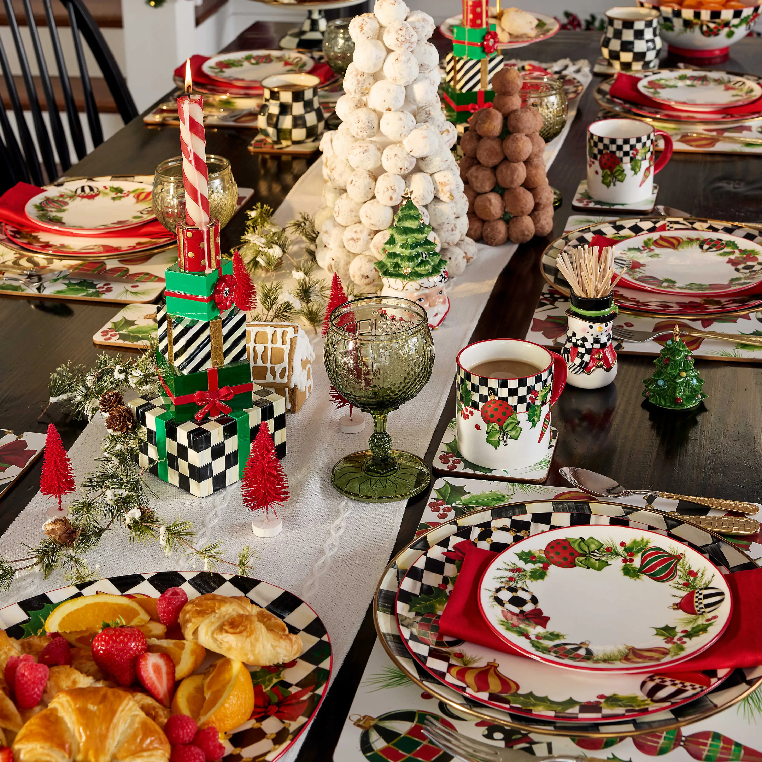 Courtly Check Enamel Charger/Plate