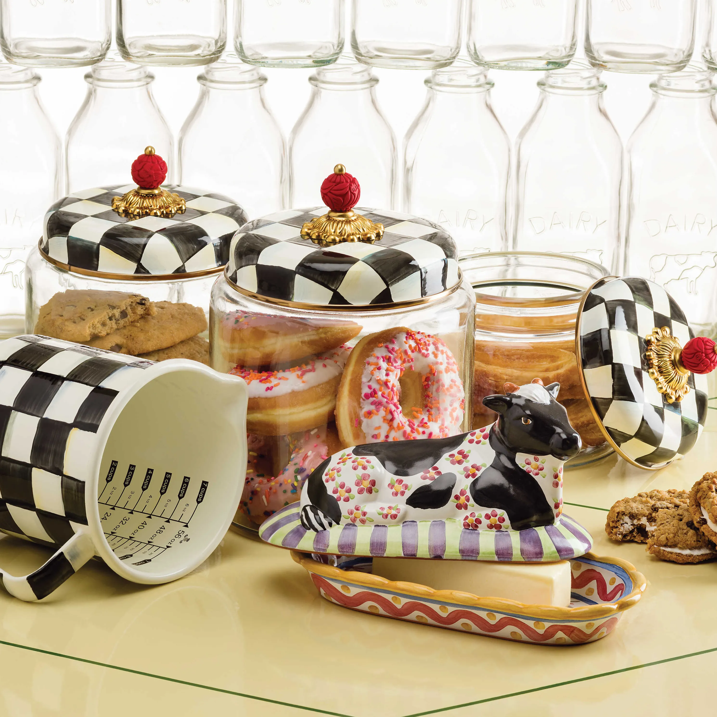 Courtly Check Enamel 7 Cup Measuring Cup