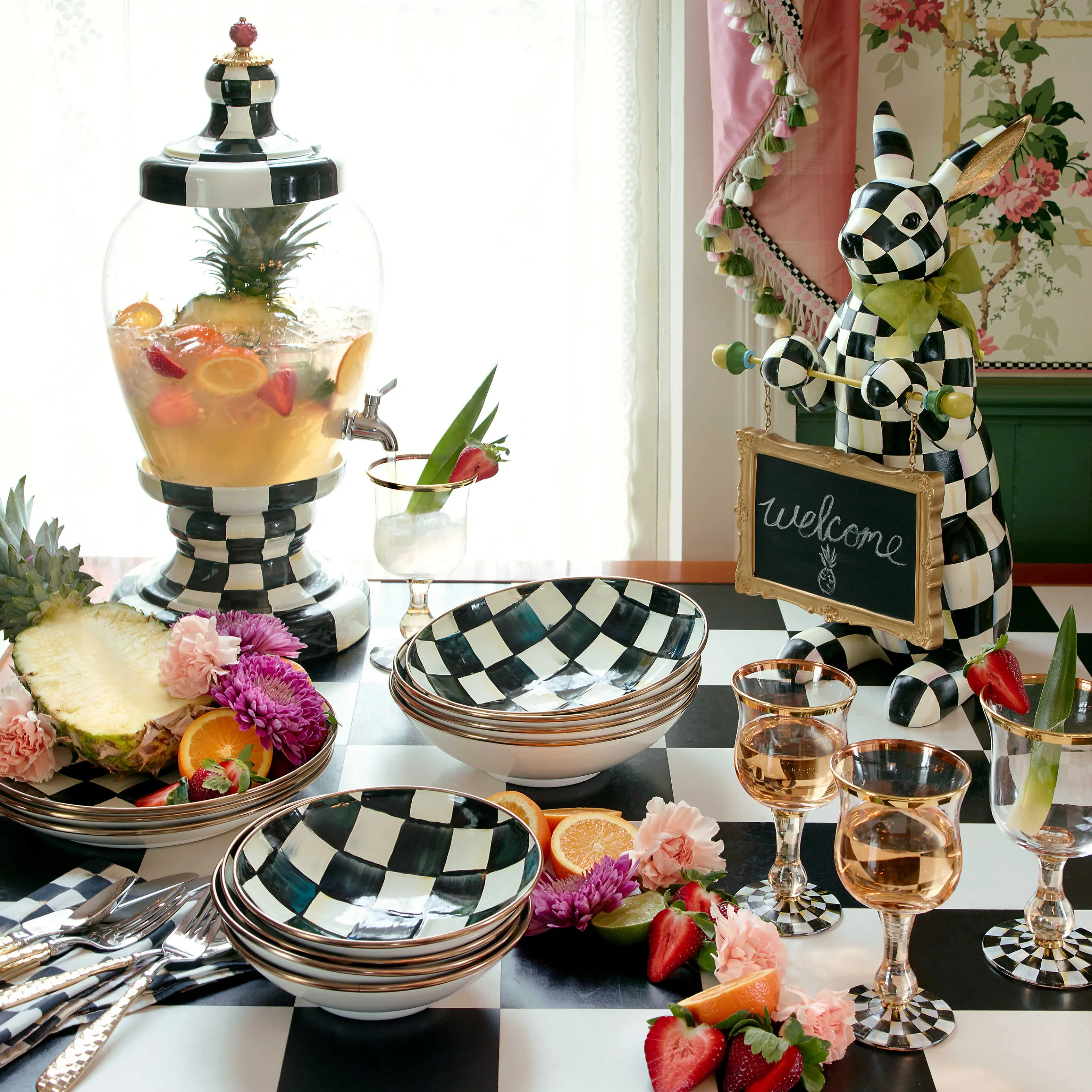 Courtly Check Enamel Beverage Hostess