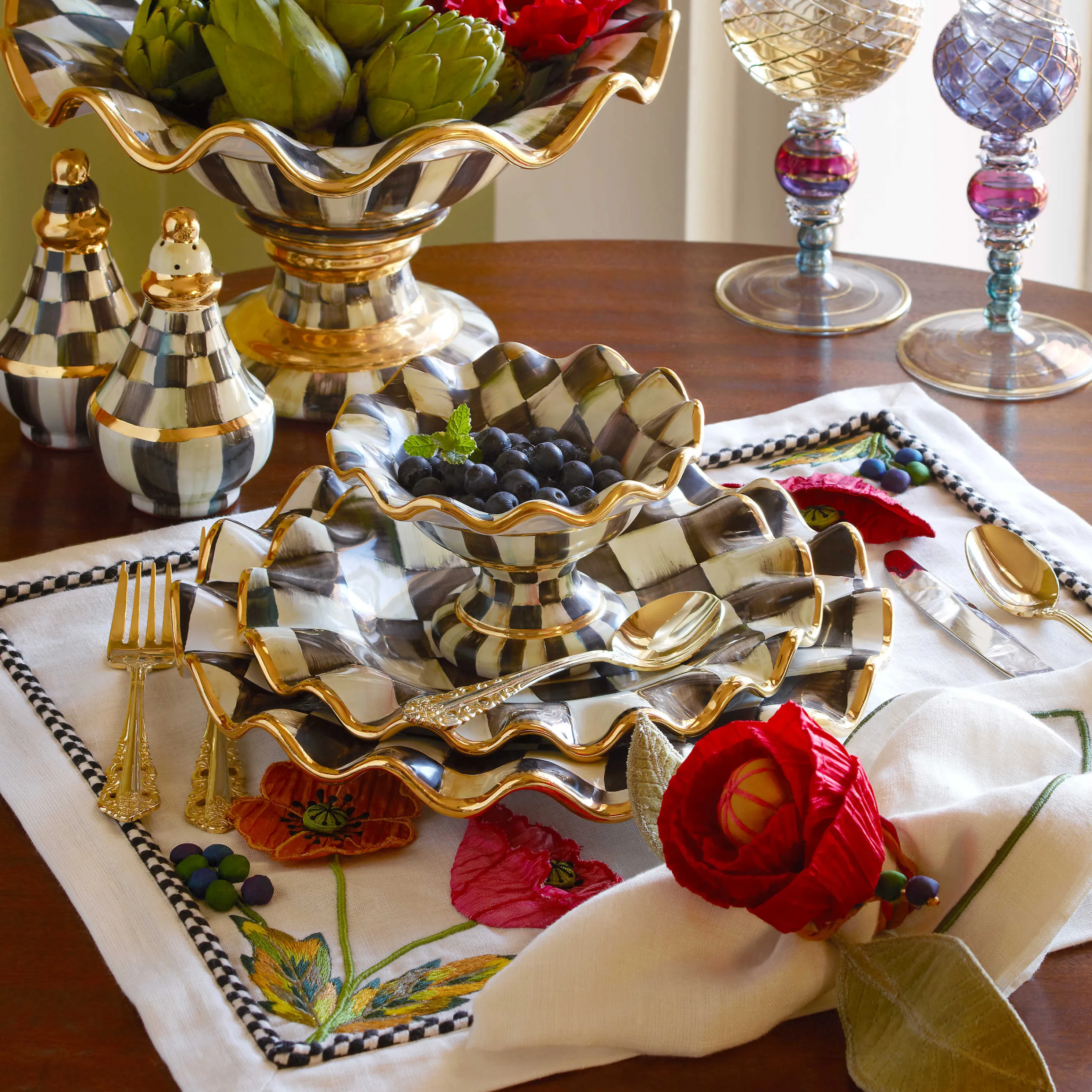 Courtly Check Fluted Dinner Plate