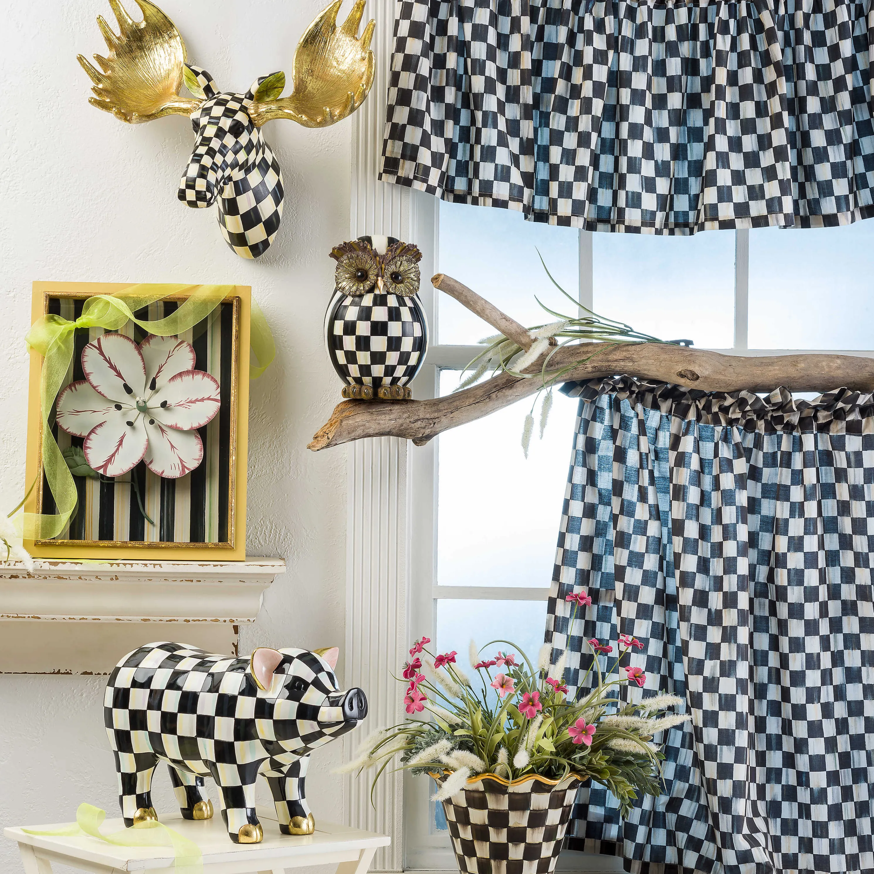 Courtly Check Garden Pot - 8