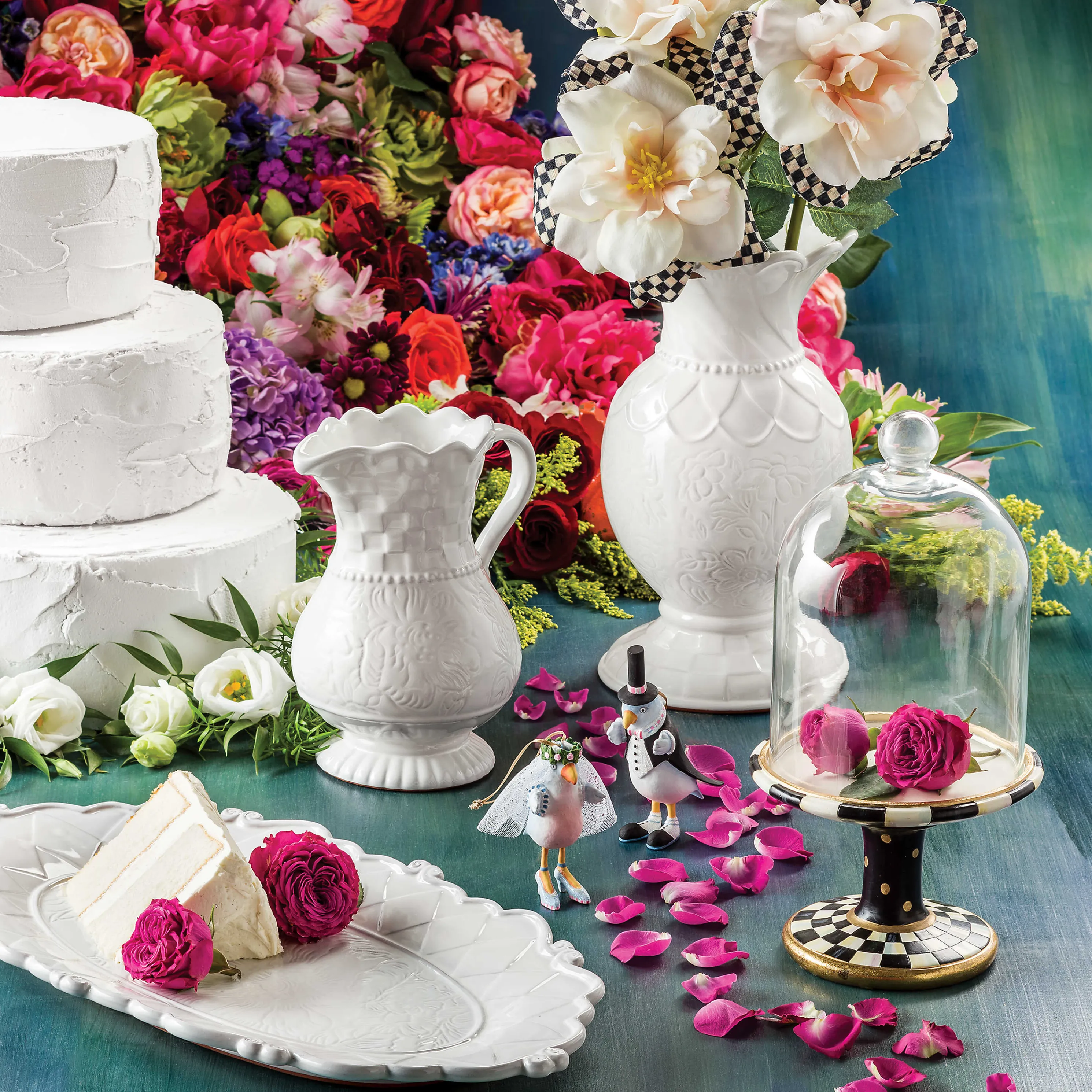 Courtly Check Pedestal With Cloche