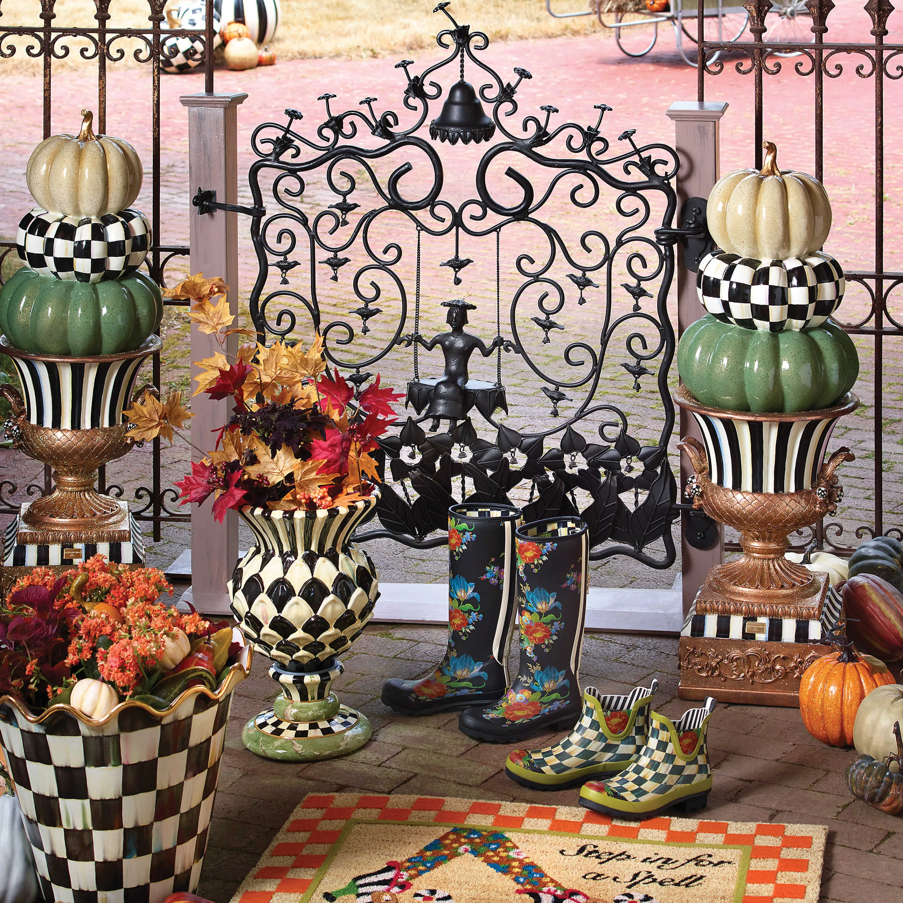 Courtly Check Rain Boots - Short - Size 8