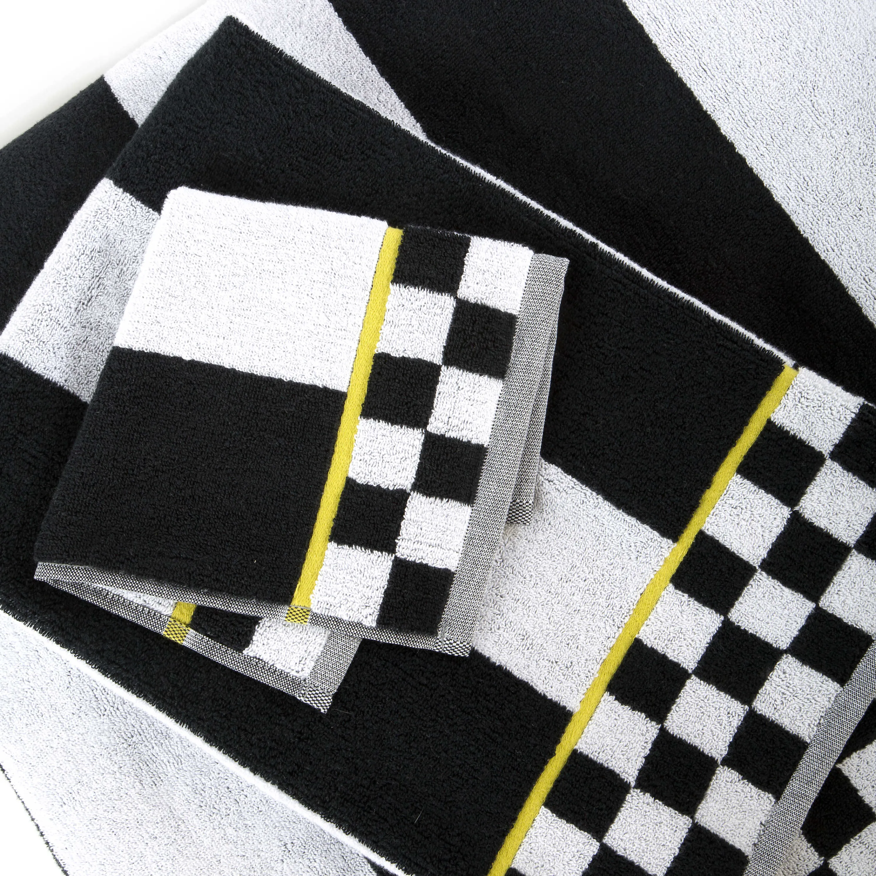 Courtly Stripe Hand Towel