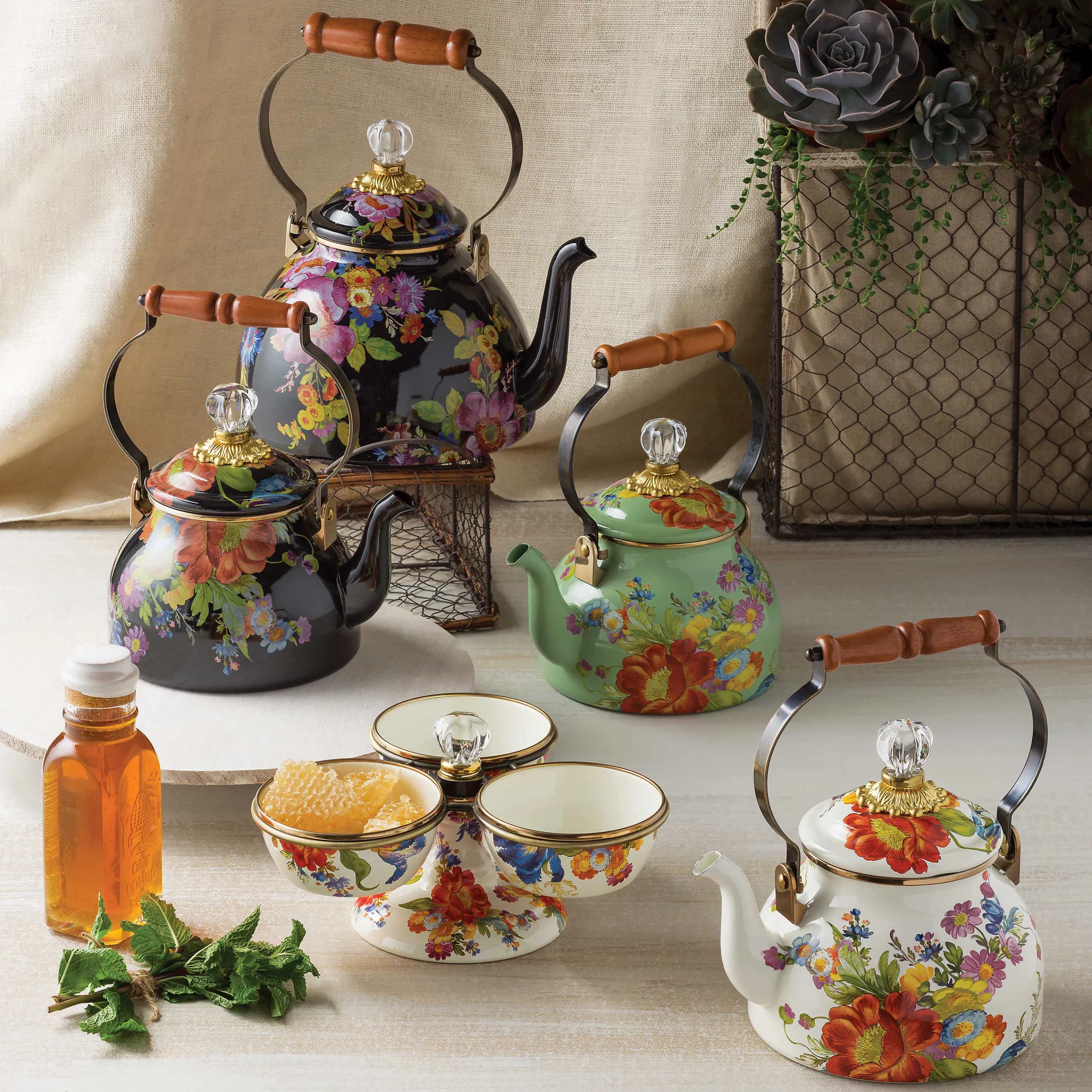 Flower Market 2 Quart Tea Kettle - Black