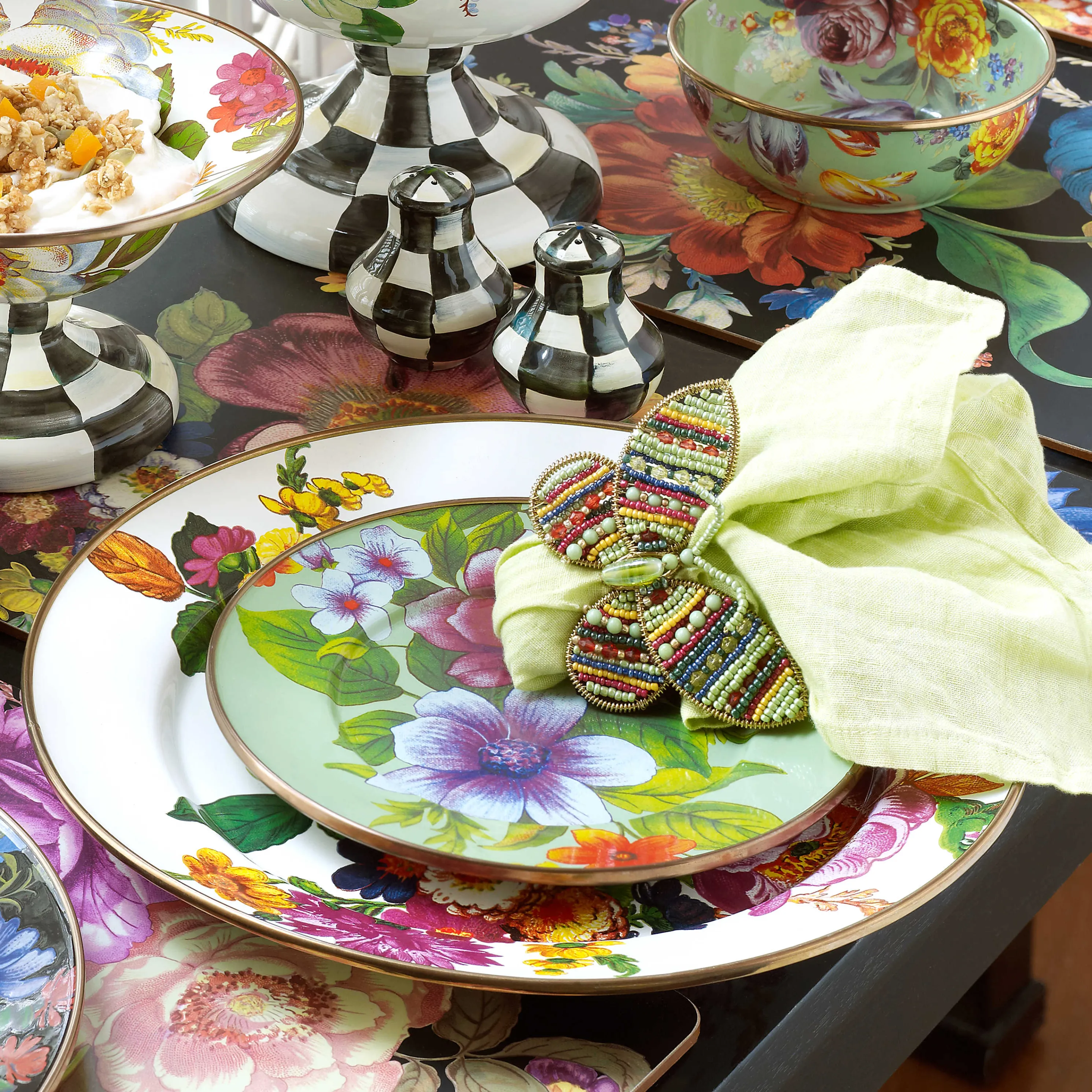 Flower Market Charger/Plate - White