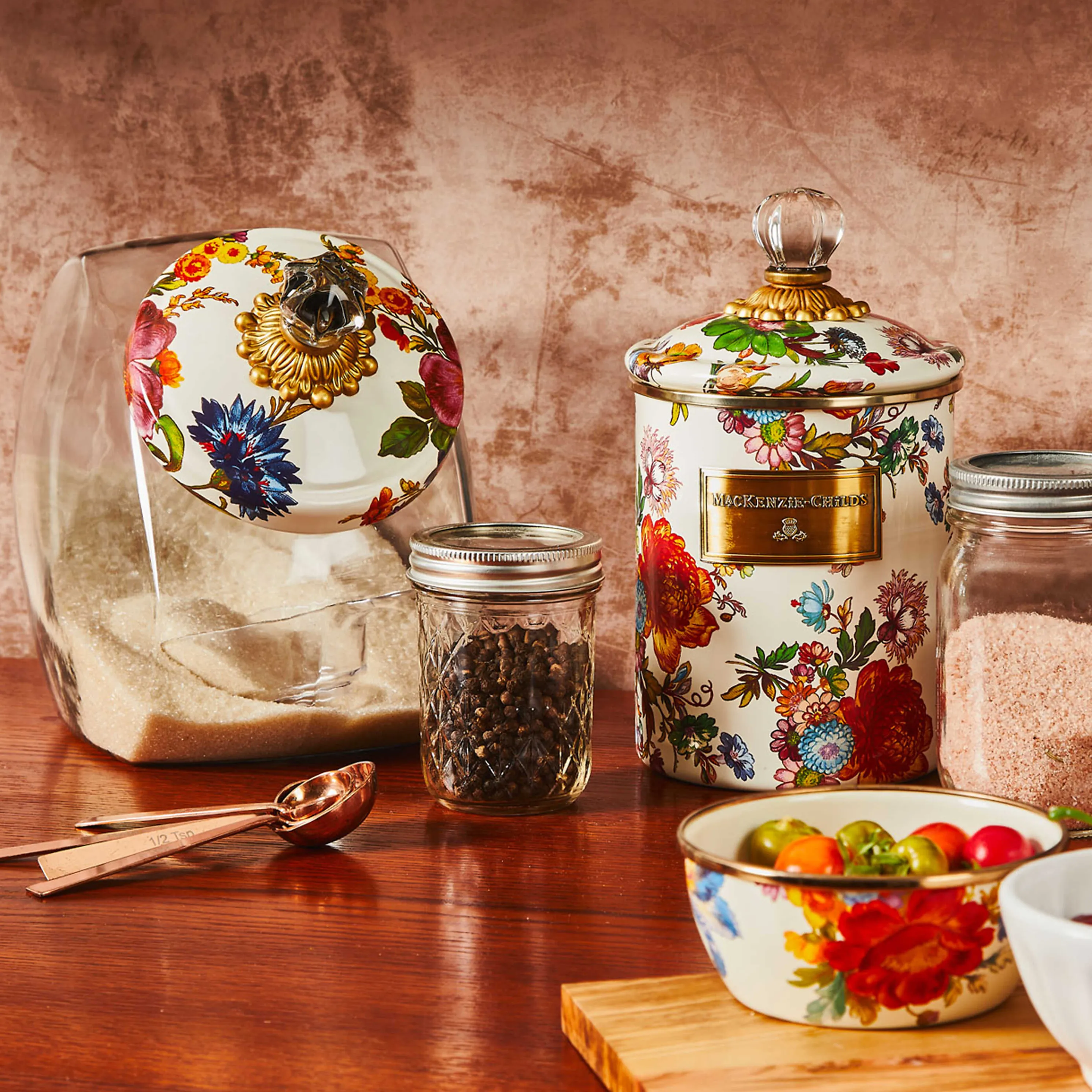 Flower Market Pinch Bowl - White