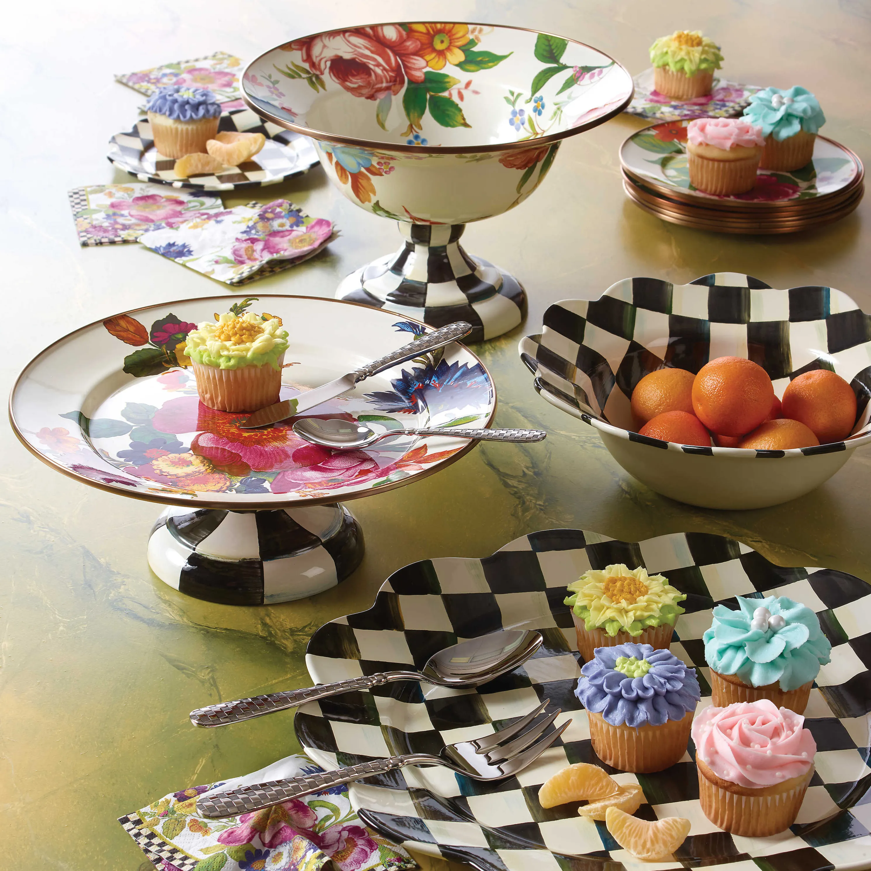 Flower Market Small Pedestal Platter - White