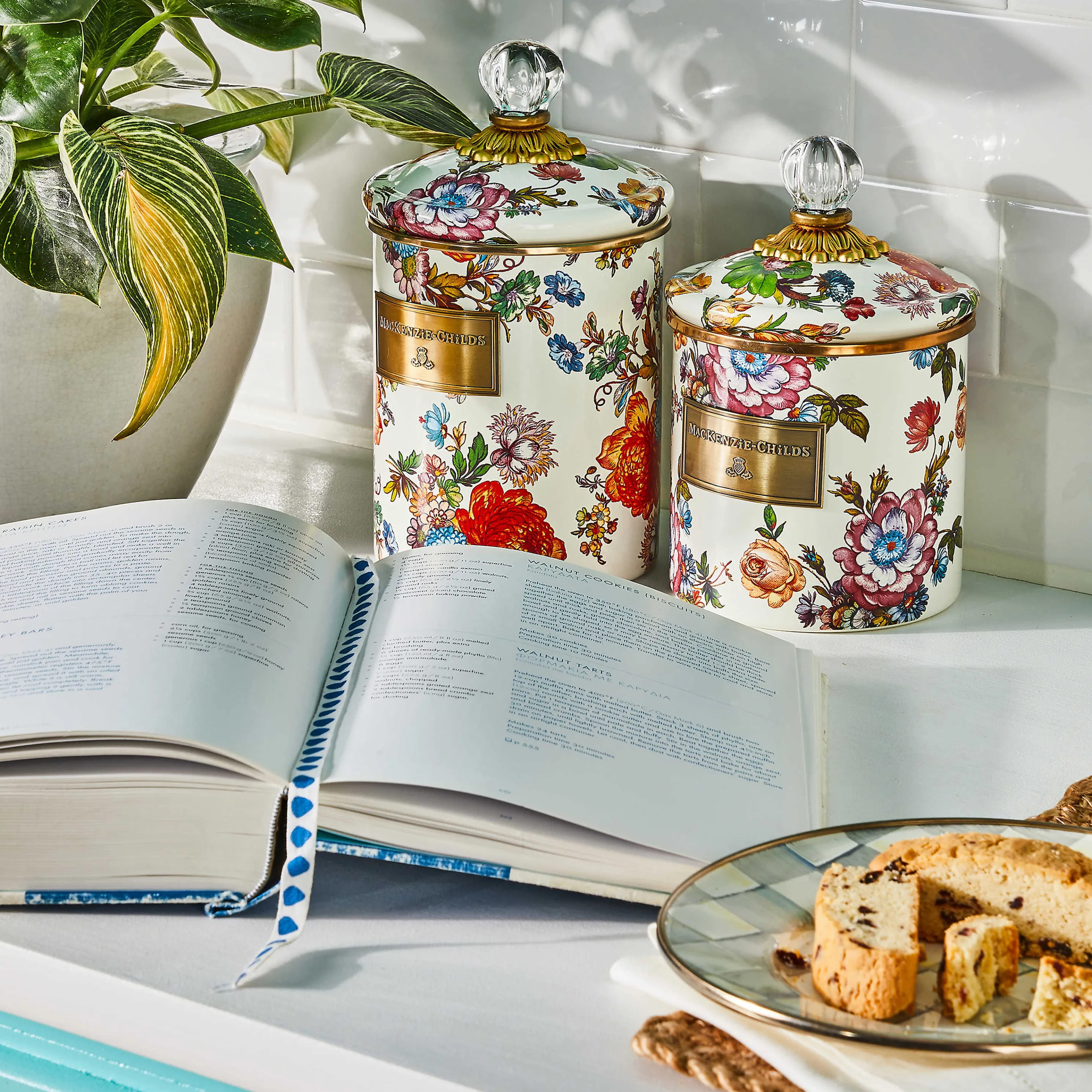 Flower Market Small Canister - White