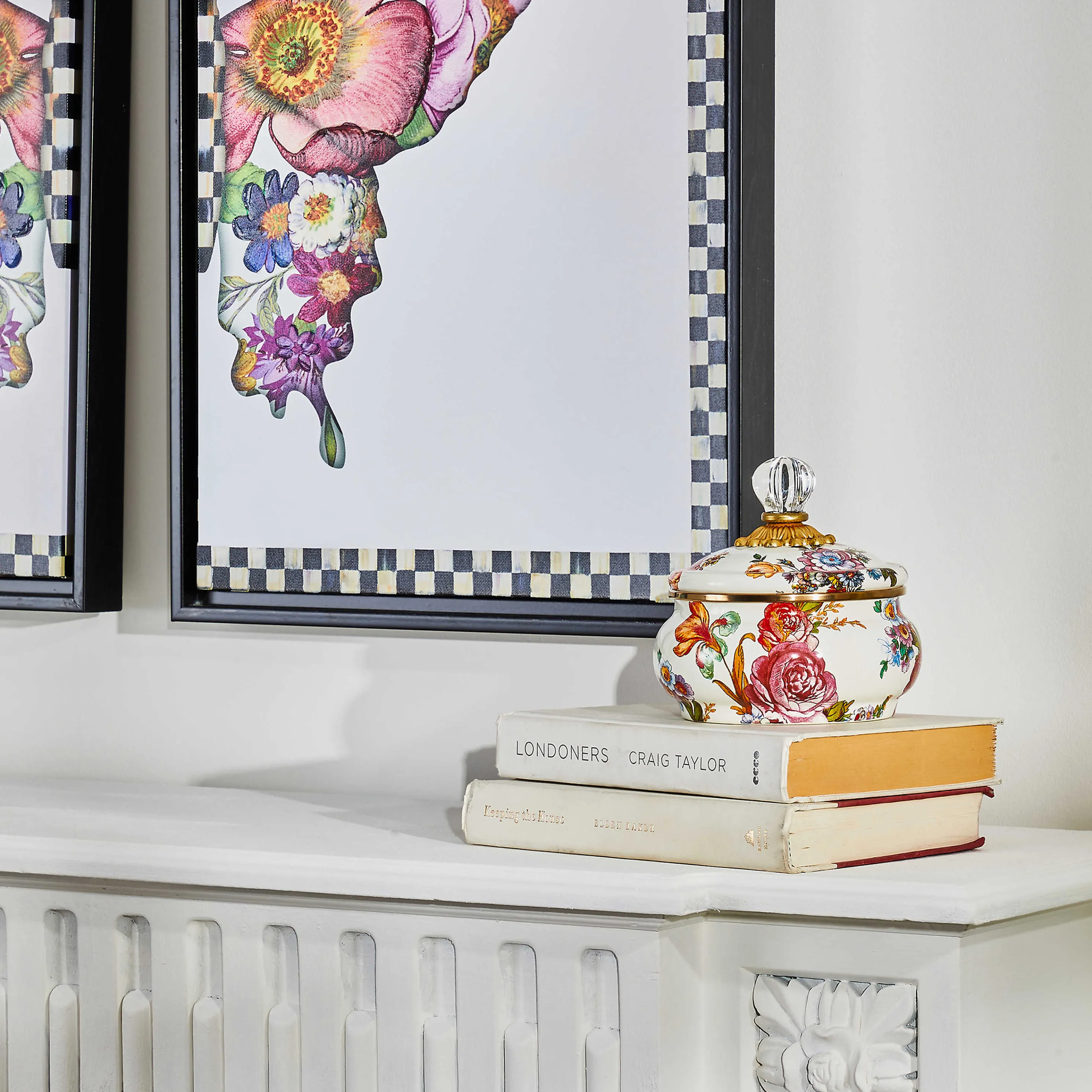 Flower Market Squashed Pot - White