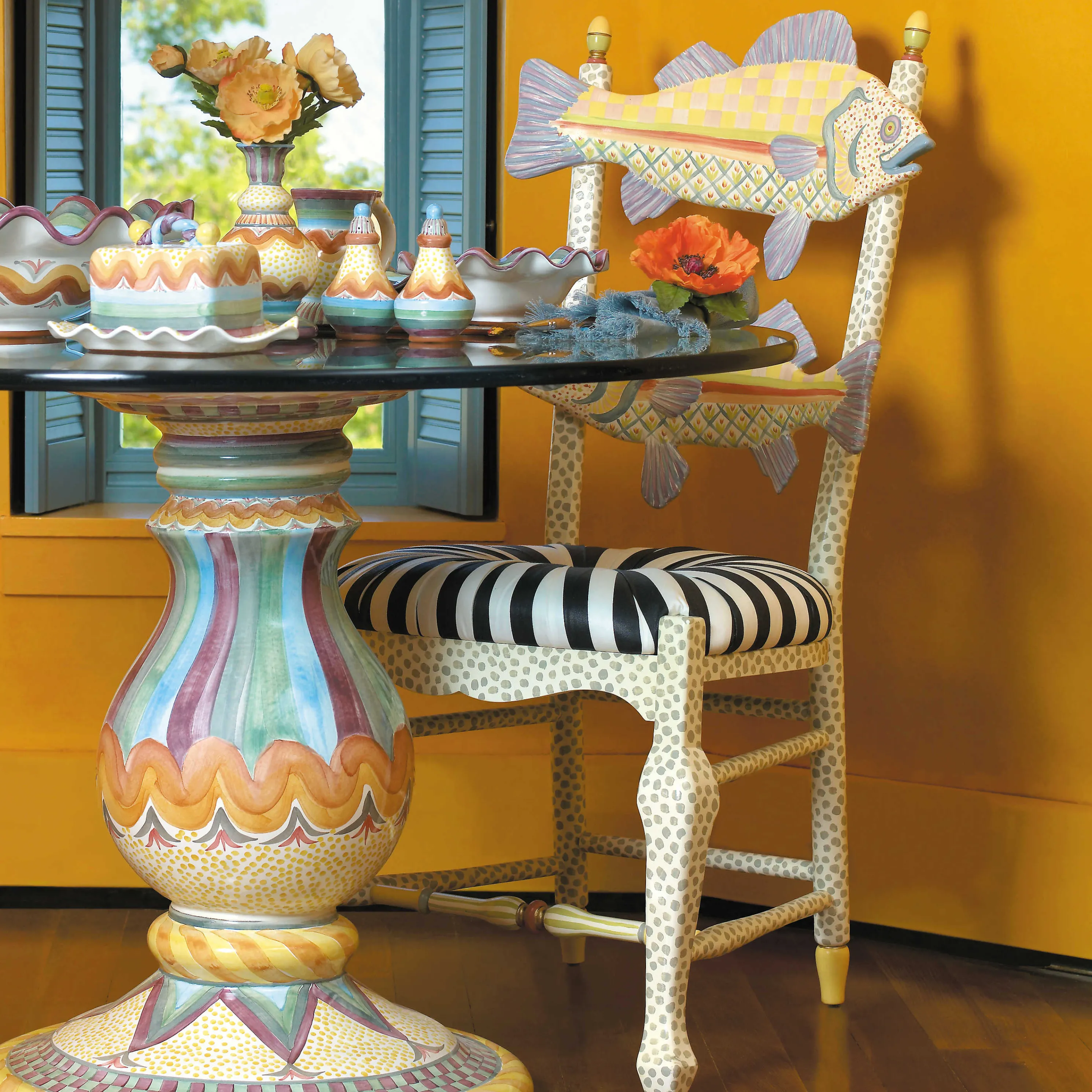 Freckle Fish Chair - Black & White Seat