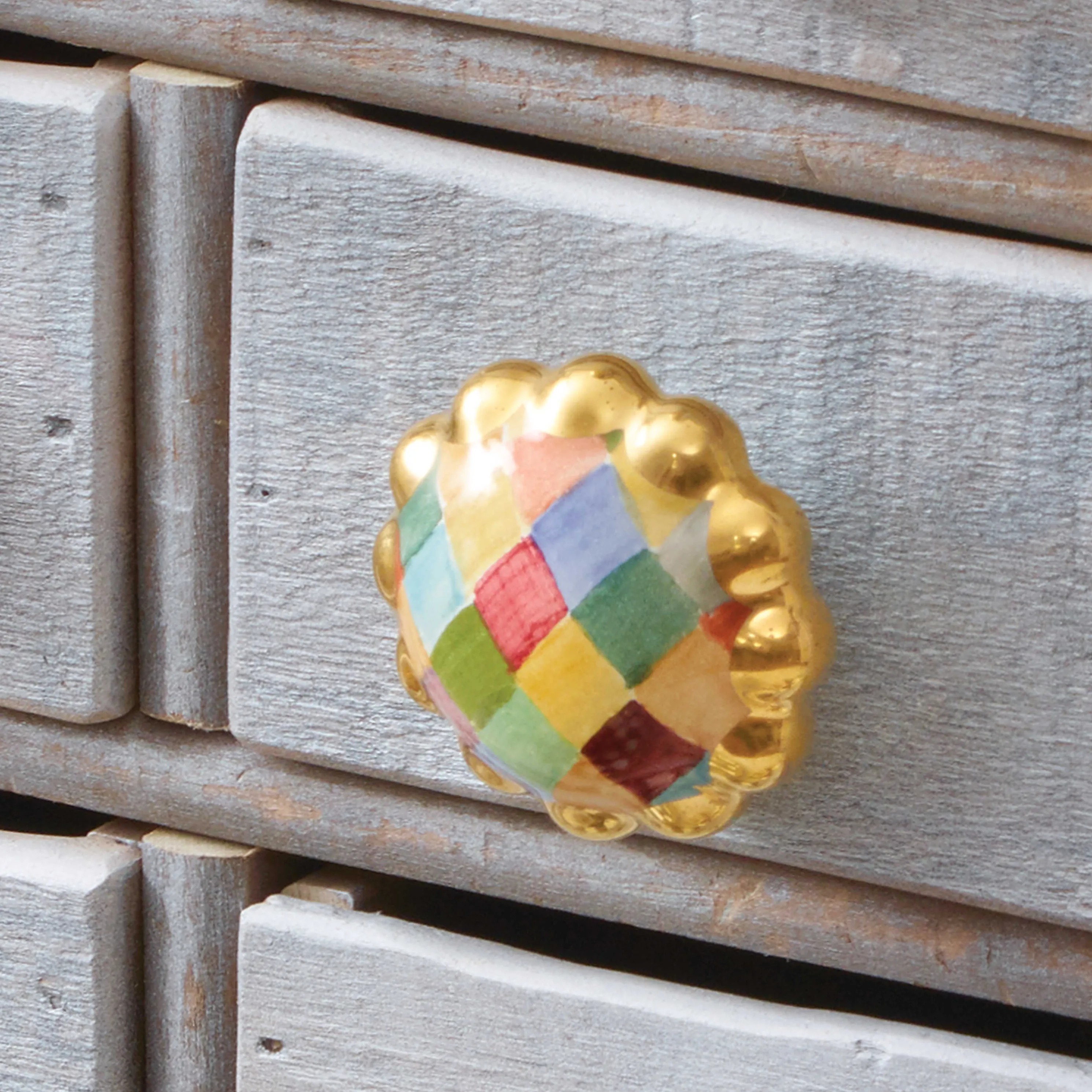 Harlequin Round Knob
