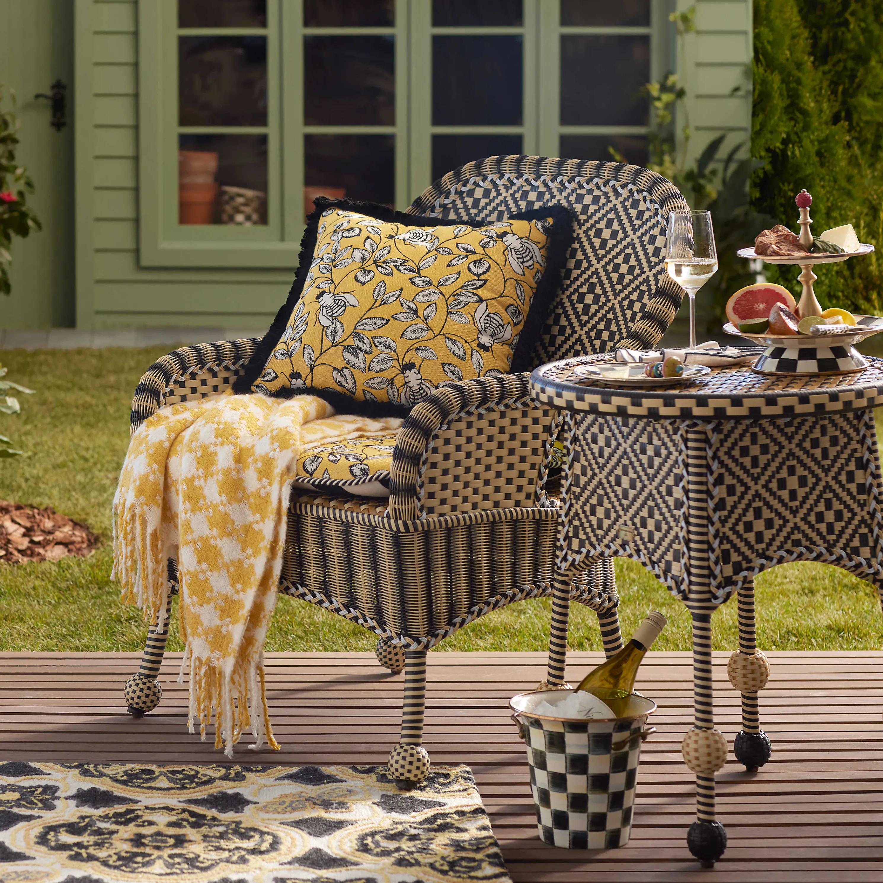 Queen Bee Outdoor Accent Pillow