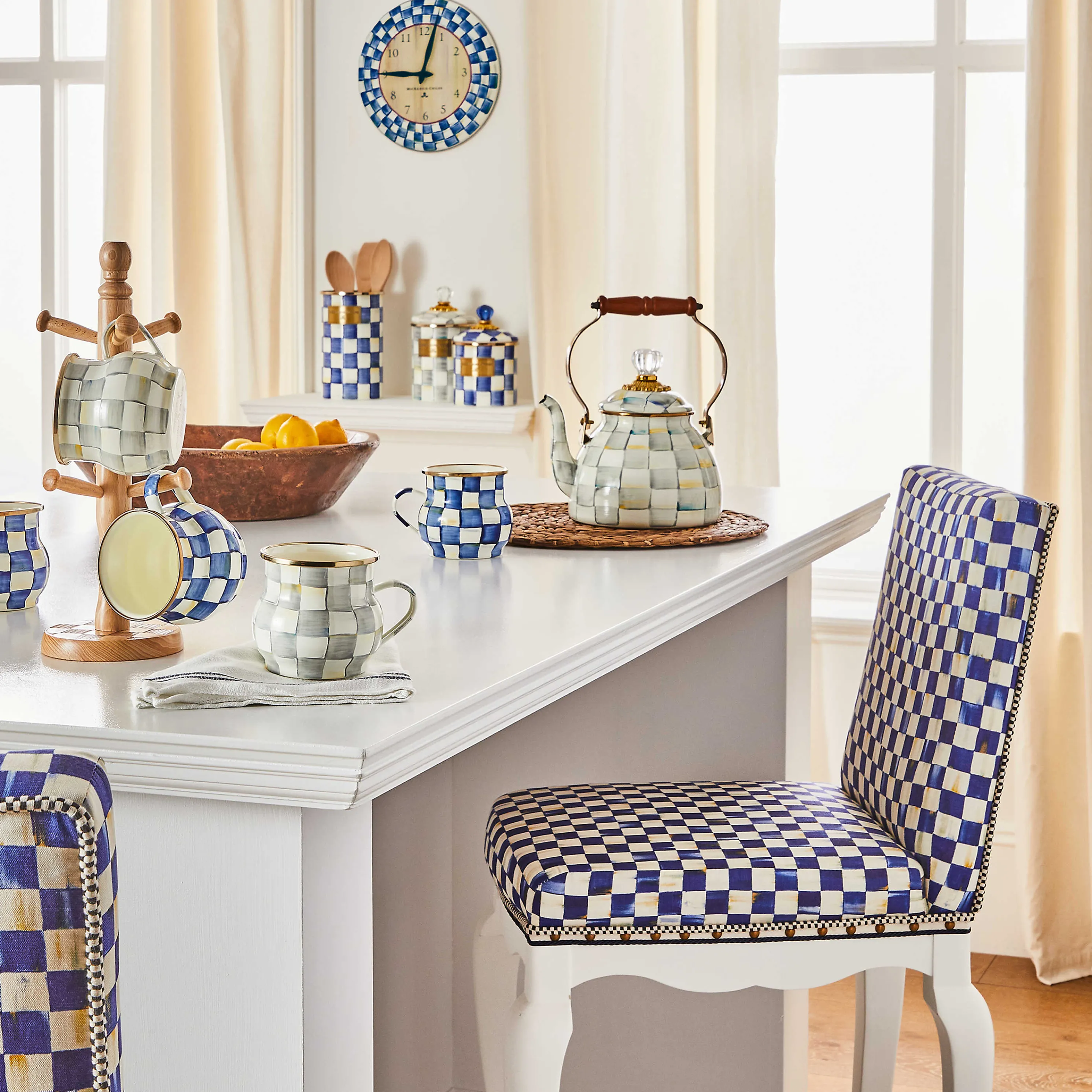 Royal Check Enamel Clock