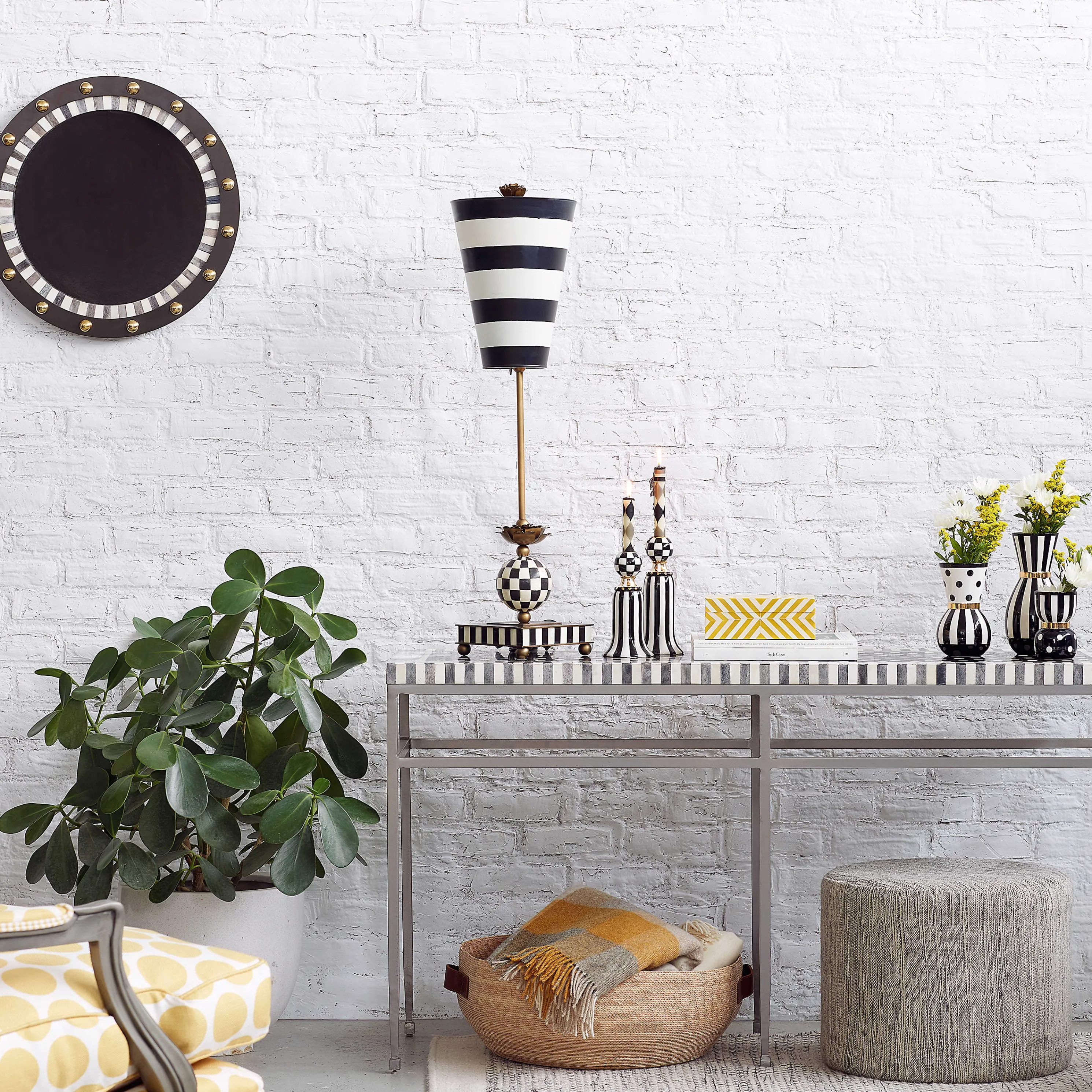 Spot On Console Table - Black