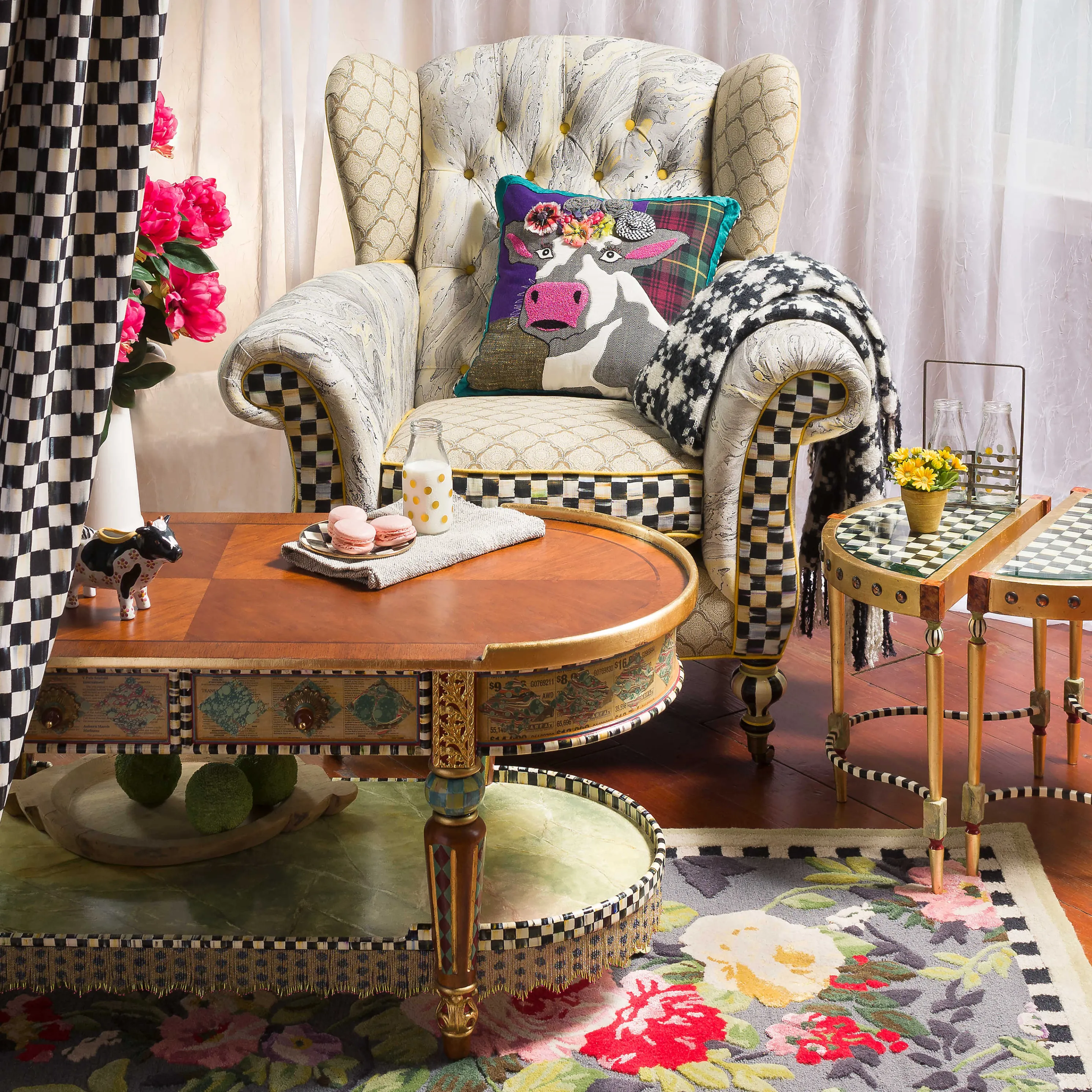 Tudor Rose Rug - 5' X 8'